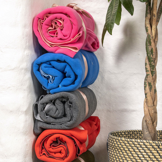 Koc do jogi Myga Fleece - niebieski