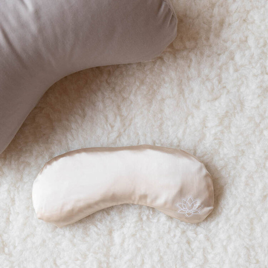 Woreczek na oczy z jedwabnym pokrowcem czerwony Outlet