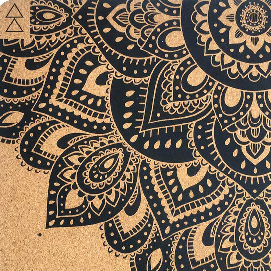 Mata do jogi Yoga Design Lab Combo Travel 1,5mm - Mandala Black