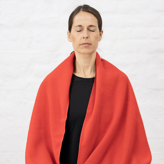 Koc do jogi Myga Fleece - czerwony
