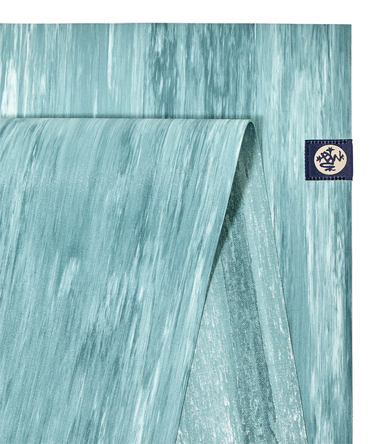 Podróżna mata do jogi Manduka eKO SuperLite Travel 1.5mm - Sage Marbled