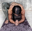Mata do jogi Yoga Design Lab Combo Travel 1,5mm - Mandala Black