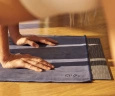 Ręcznik sportowy Manduka eQua Hand Towel - Acai