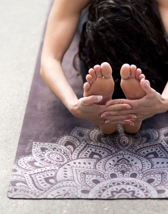 Mata do jogi Yoga Design Lab Combo Travel 1,5mm - Mandala Black