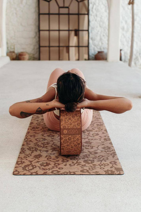 Koło do jogi Yoga Design Lab - Cork Floral Batik Tonal