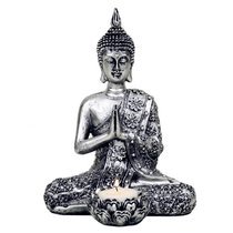 Figurka Buddy ze świecznikiem w kolorze srebrnym